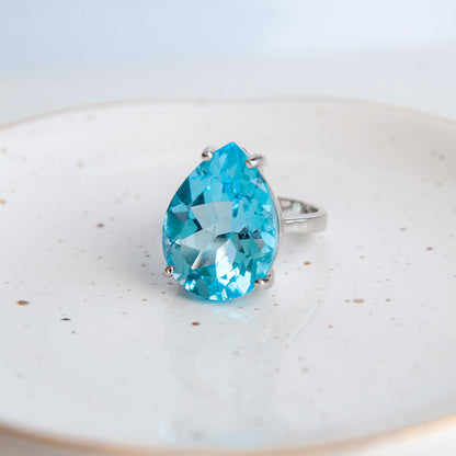 טבעת "נורה" עם טופז