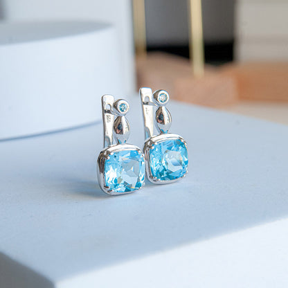 עגילי "דיאנה" עם בלו טופז