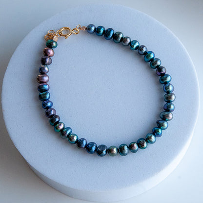 BLACK MARY צמיד פנינים