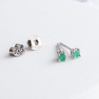 EMERALD עגילי כסף צמודים קים