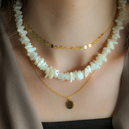 שרשרת צדף לבן