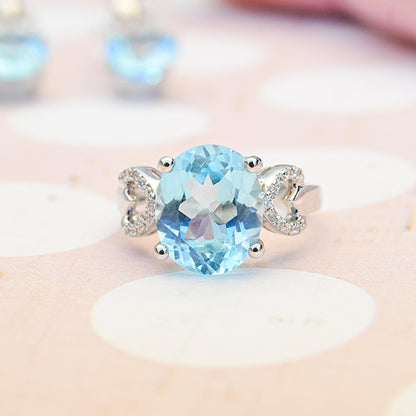 טבעת מכסף טהור "מישל" עם אבן בלו טופז